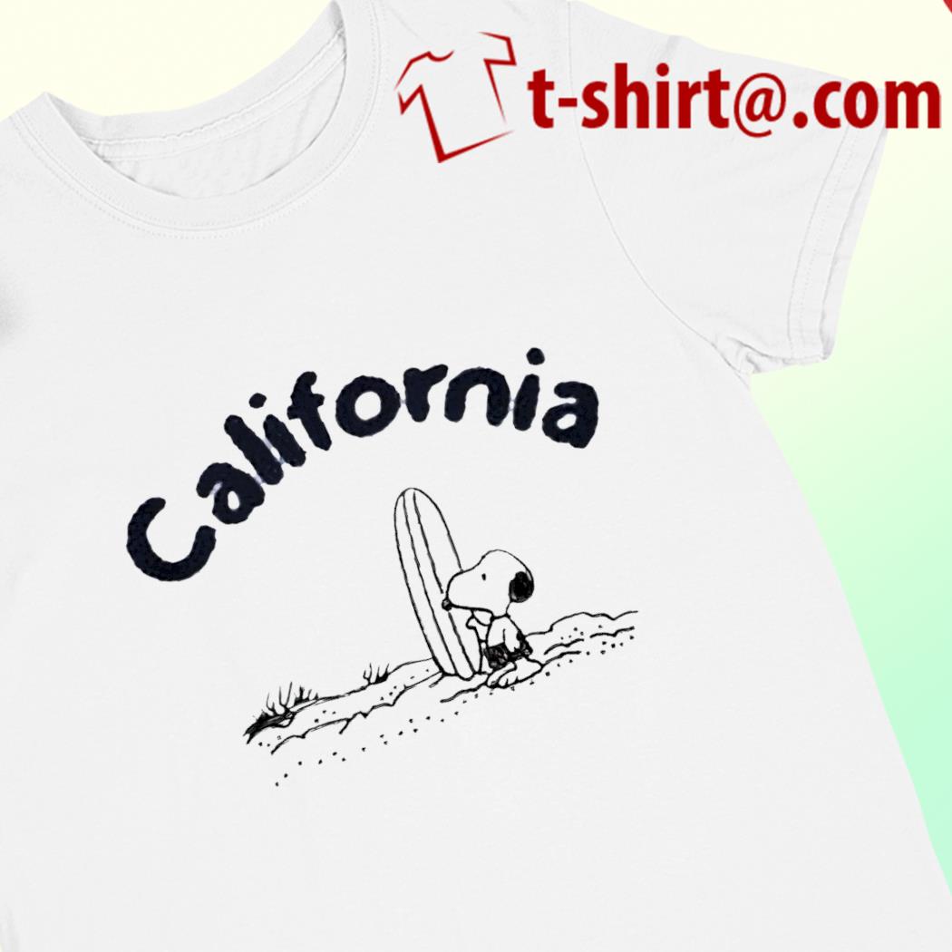 Peanuts Snoopy California surfing funny T-shirt
